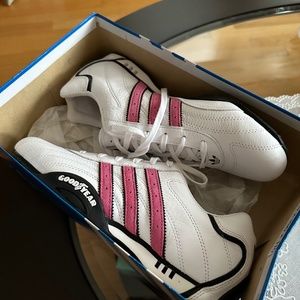 Vintage Y2K Limited Adidas x Good Year Racer Low Leather Women’s Sz. 8.5